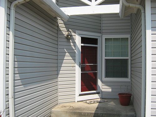2nd image of 2104 NE 83rd St