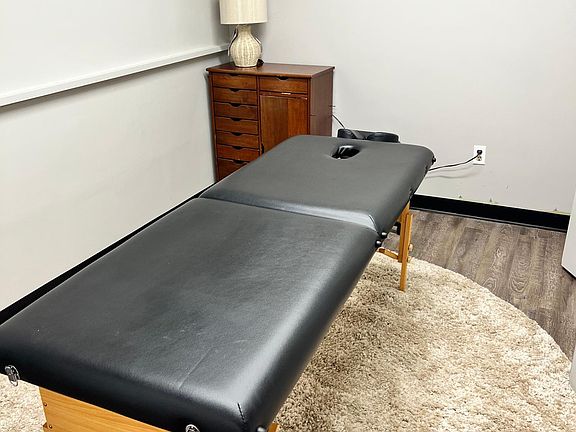 2nd image of 24300 Chagrin Blvd Suite 103