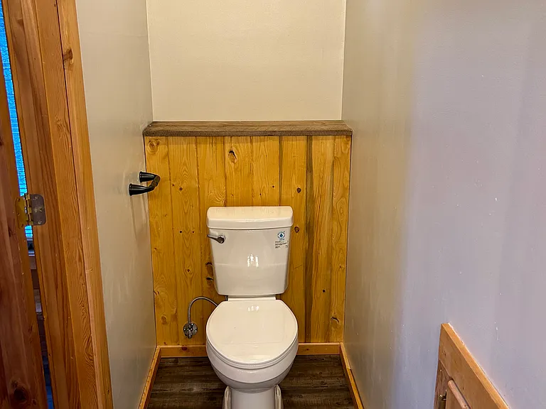 41130 Salmon Prairie Rd — Photo 5