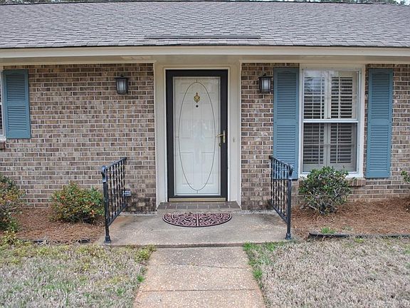2nd image of 208 Seminole Dr