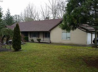 10940 NE Fox Farm Rd, Dundee, OR 97115