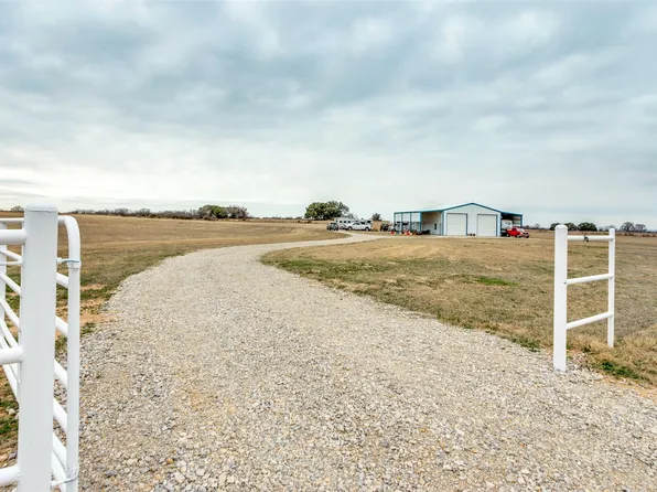 218 Homestead Ct, Lipan, TX 76462