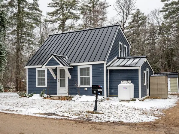 2 Old Town Road, Tuftonboro, NH 03816