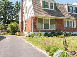 1608 Blackrock Rd, Swarthmore, PA 19081
