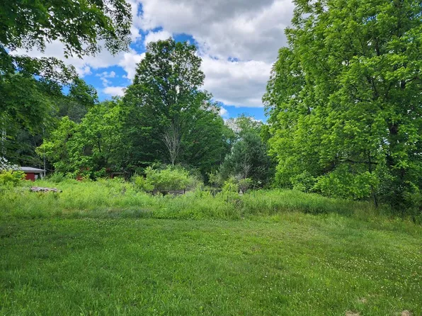 1002 S Main St, Coudersport, PA 16915