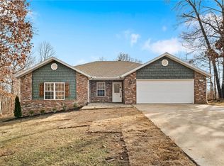 4 Rushden Ln, Bella Vista, AR 72714