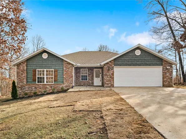 4 Rushden Ln, Bella Vista, AR 72714