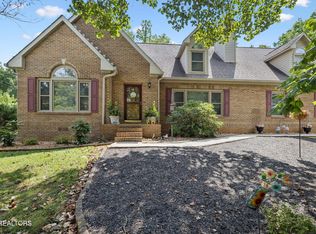 103 Nelson Pl, Harriman, TN 37748