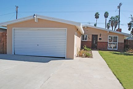 1st image of 858 S Vecino Dr