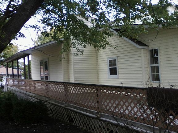 West or back view