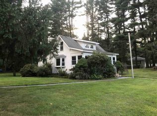 112 Old Bridge St, Pelham, NH 03076