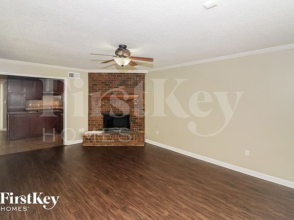 2nd image of 6047 Tiffany Rd