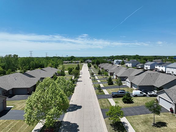 3rd image of 6410 Harvest Ln #6410