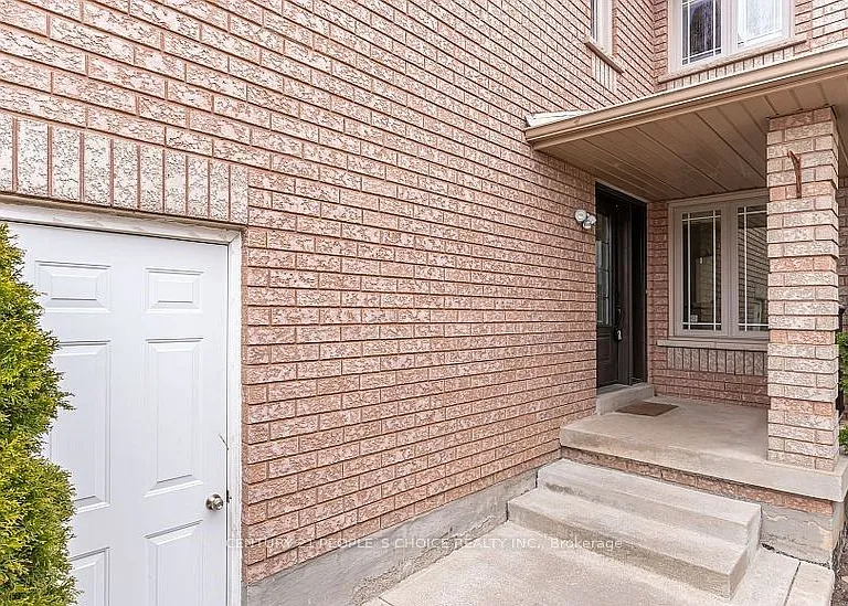 3744 Althorpe Cir — Photo 3