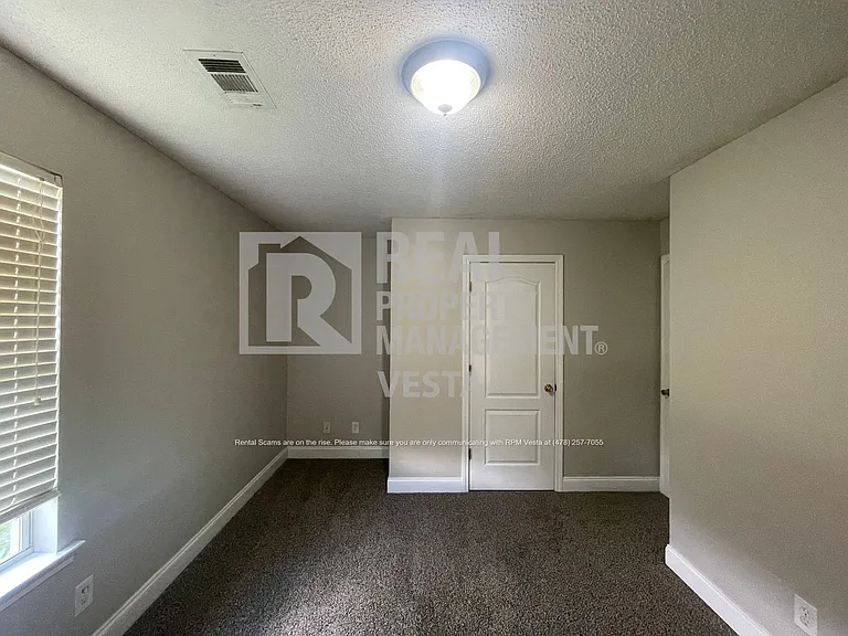313 Canterfield Dr — Photo 16