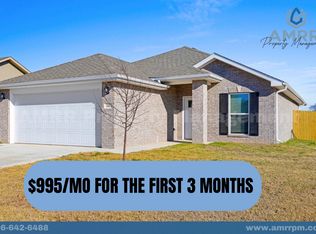 122 SW Vanessa St, Gentry, AR 72734