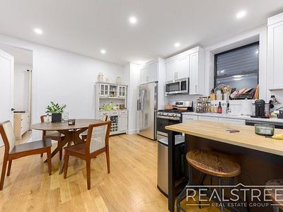 286 Gates Ave, Brooklyn, NY, 11216