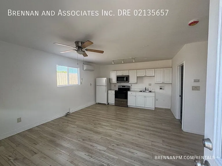 3011 Franklin Ave — Photo 3