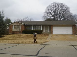 14360 Mondoubleau Ln, Florissant, MO