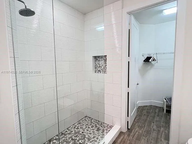 10229 NW 64th Ter #101 — Photo 17