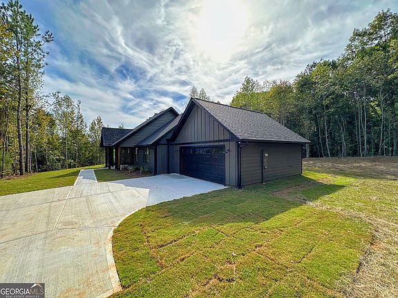 5th image of 72 Pollard Rd