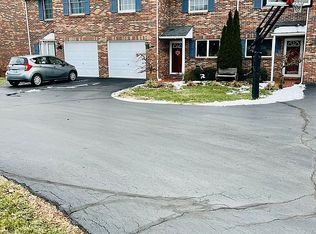 658 Thompson Dr #3, Abingdon, VA 24210