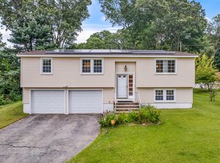 7 Mill Cove Rd, Gales Ferry, CT 06335
