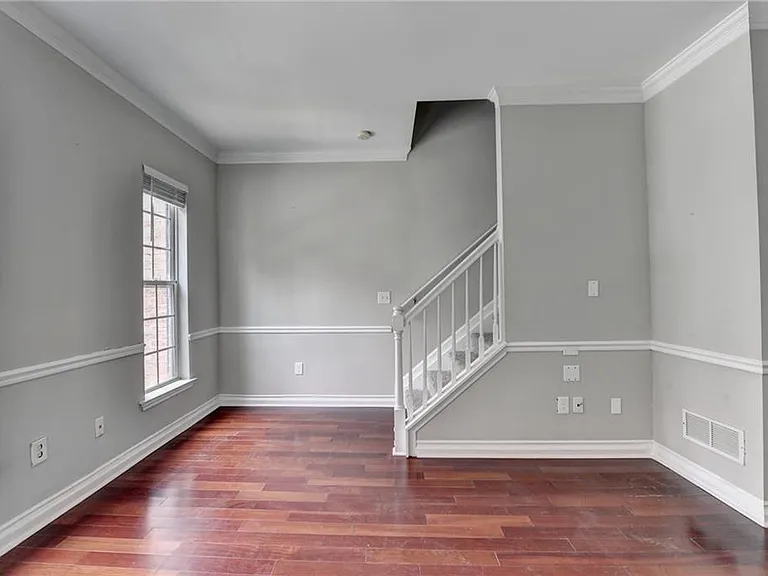 3187 Mill Springs Cir — Photo 4