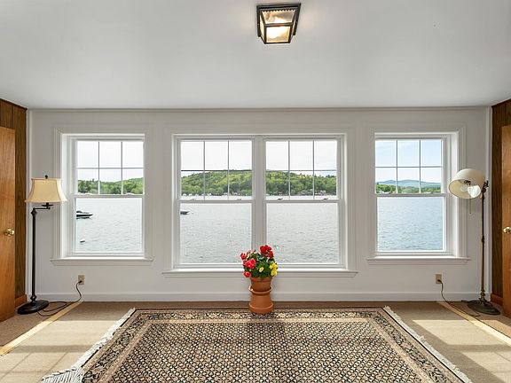 3rd image of 57 Lakeside Road