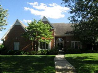 8663 Slate Ridge Ct, Sylvania, OH 43560