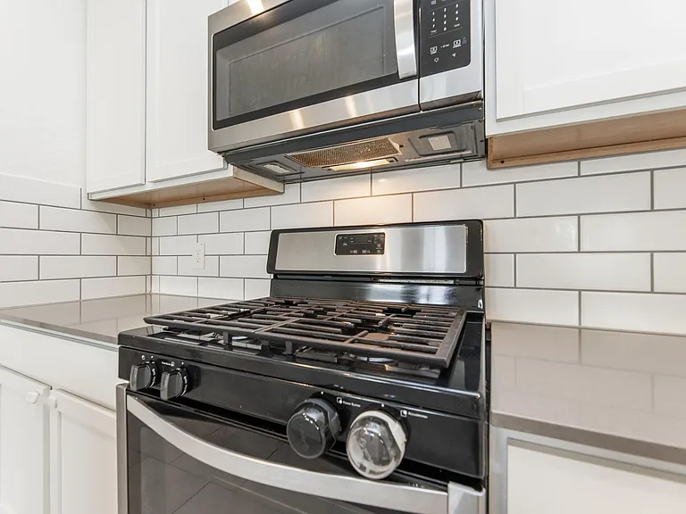 28926 Yachting Point Ln — Photo 18