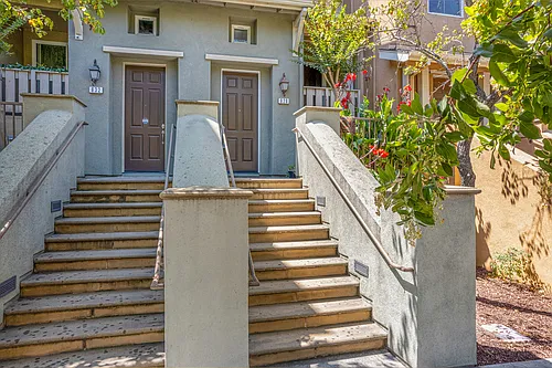 628 Boardwalk Way Photo 1