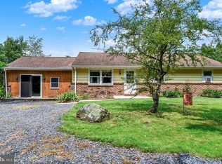 433 Plainview Rd, Gettysburg, PA 17325