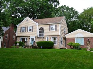 1267 W Sunset View Dr, Akron, OH 44313