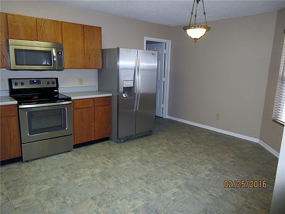 5th image of 733 Indigo Ct