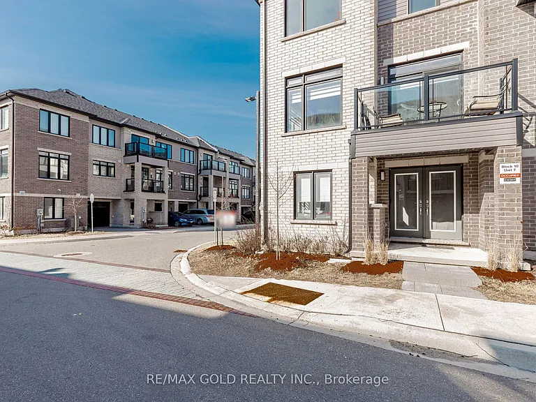 585 Colborne St #1007 — Photo 8