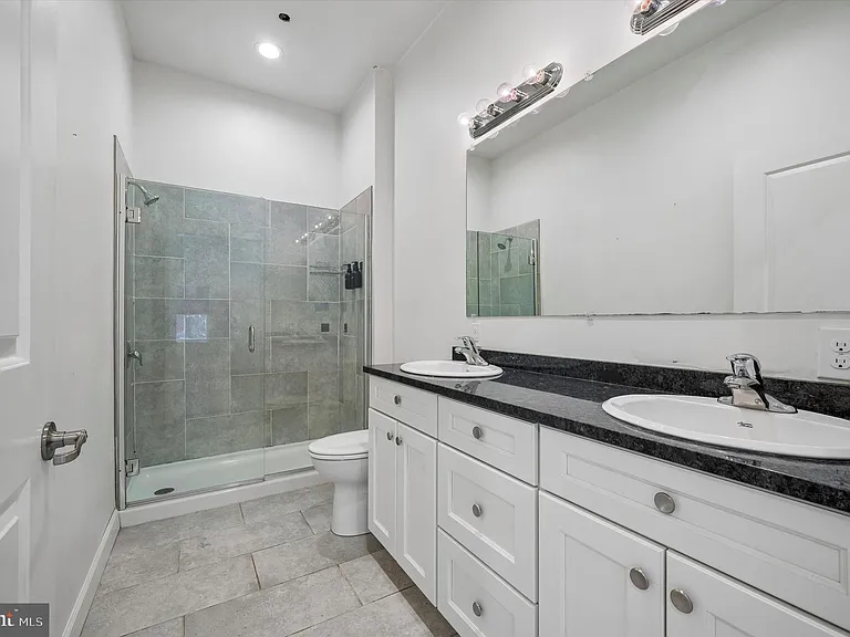 980 N Marshall St #1 — Photo 5