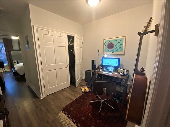 5th image of 238 Sackett St #3LL