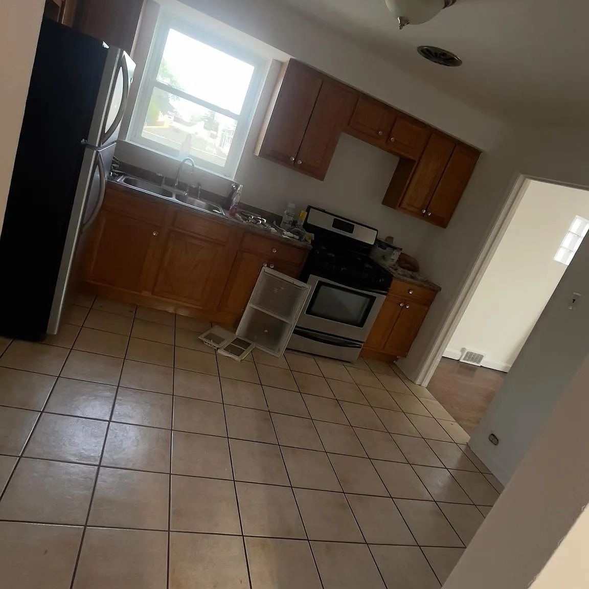 3301 Jackson St — Photo 1