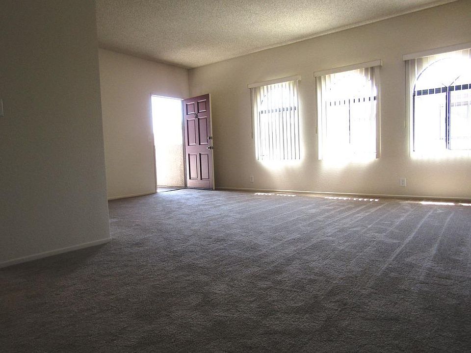 1st image of 800 E Route 66 APT 26