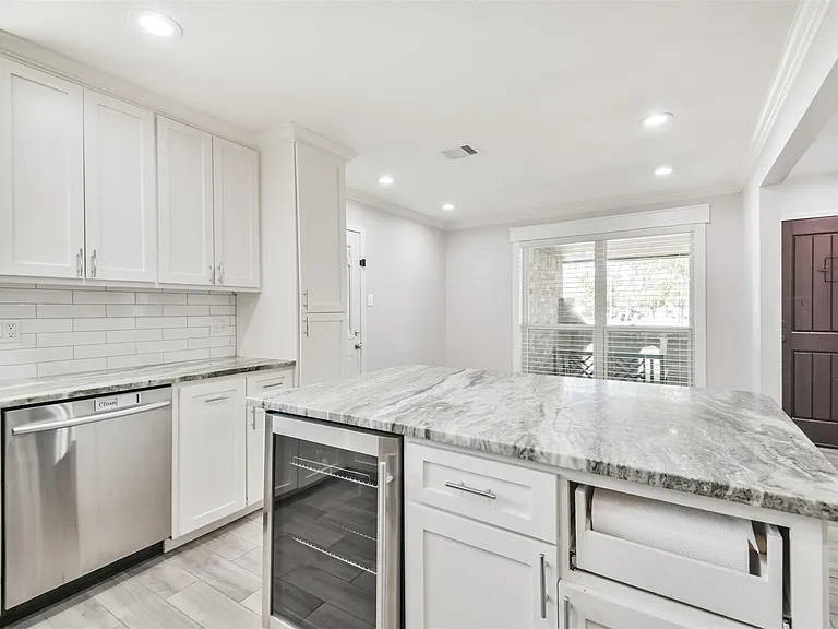 7623 Yellow Pine Dr — Photo 18
