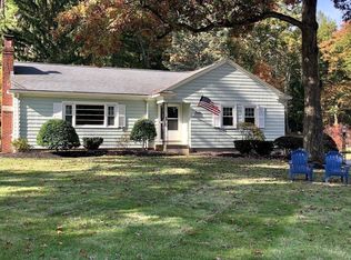 398 Pleasant St, Franklin, MA 02038