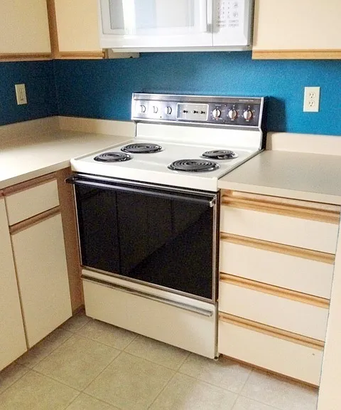 4980 S Landing Dr #204 — Photo 2
