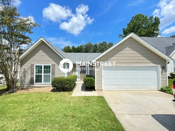 11890 Harbour Town Pkwy, Fayetteville, GA 30215