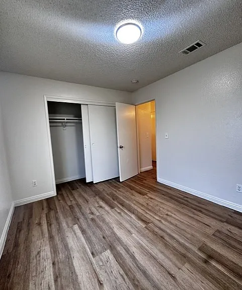 3223 W Clinton Ave #101 — Photo 8
