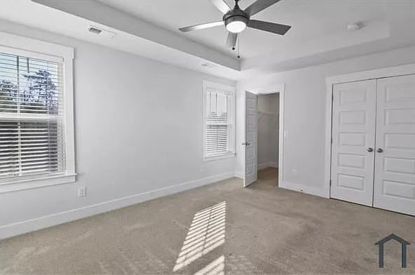 7772 Park Gate Dr — Photo 3