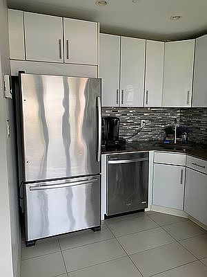 4th image of 35-16 Astoria Blvd S #6B
