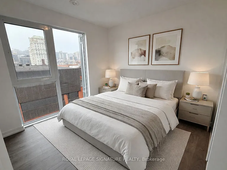 75 James St S #615 — Photo 1