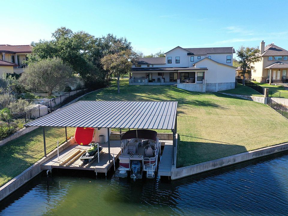 1st image of 901 Belaire Dr