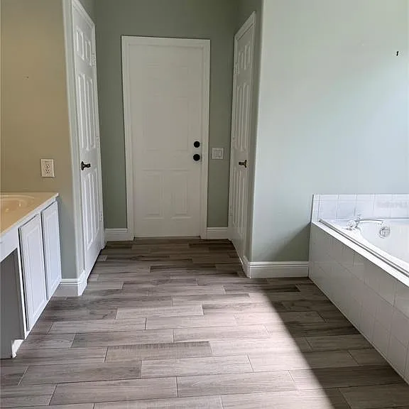 3158 Stonehurst Cir — Photo 36